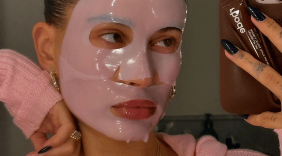 articles/add-to-basket-dit-is-het-favo-gezichtsmasker-van-hailey-bieber-4402219.png
