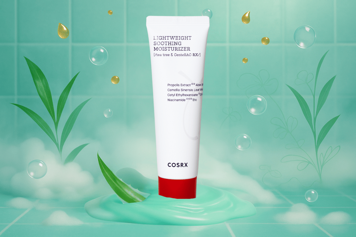 COSRX AC Collection Lightweight Soothing Moisturizer in witte tube met rode dop op waterachtergrond met groene planten en bubbels